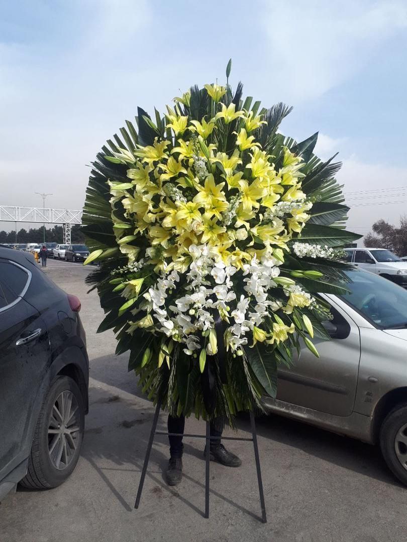 تاج گل لیلیوم و ارکیده